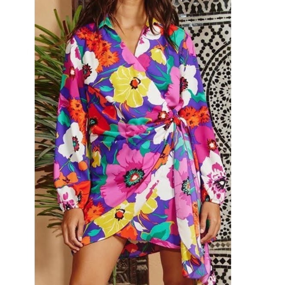 Bucket List Floral Wrap Collared V-Neck Long Sleeve Mini Dress Purple Pink Large